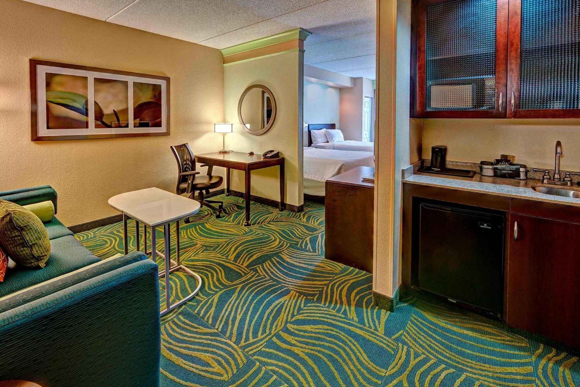 Springhill Suites Norfolk Old Dominion University Bagian luar foto